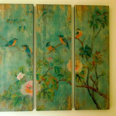 Lot 159: Triptych Wood Wall Art Exotic Birds