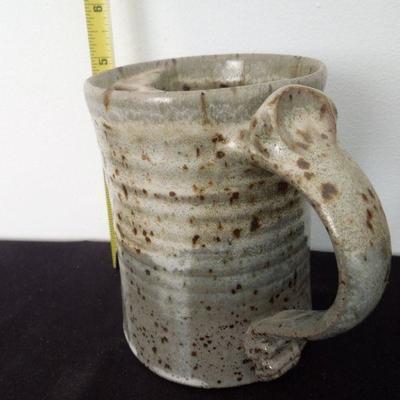 Lot 202: 8 Pieces of Vintage Southern Art Pottery: Charles Counts et al