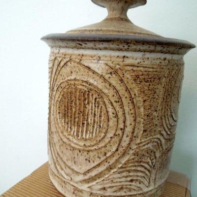 Lot 202: 8 Pieces of Vintage Southern Art Pottery: Charles Counts et al
