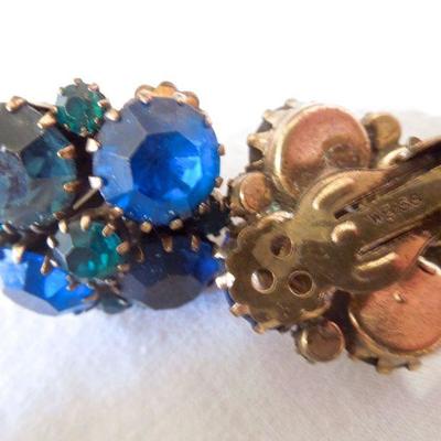 Lot 153: Wooden Jewelry Box and Vintage Jewelery