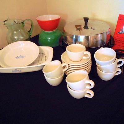 Lot 169: Vintage Lot of Corningware, Pyrex, Buffalo China, etc