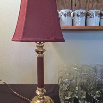 Lot 175: Mixed Lot Beverage and Tabletop Pieces