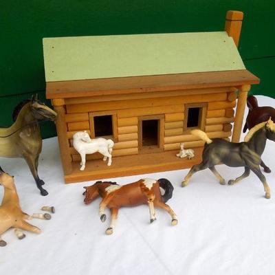 Lot 232: Log Cabin and 1960's Model Horses