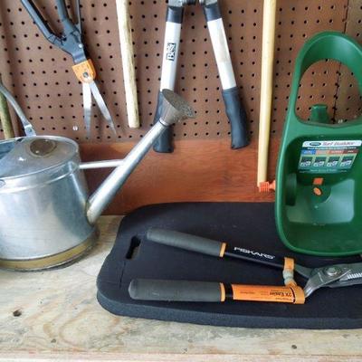 Lot 240: Large Group of Gardening and Lawn Tools Blower and Tool Belt
