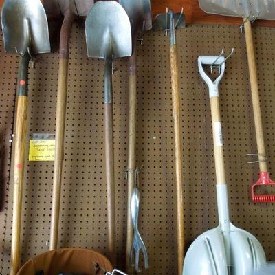 Lot 240: Large Group of Gardening and Lawn Tools Blower and Tool Belt
