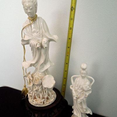 Lot 204: Asian Porcelain Figurines