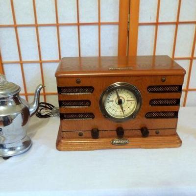 Lot 148: Crosby "Vintage" Radio Clock and Cassette Player Lot