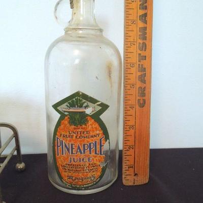 Lot 276: Group of Vintage Glass Jars and Jellies