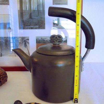 Lot 165: Group of Wood, Clay and Metal Accent Pieces