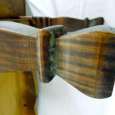 Lot 55: Solid Wood Turned Leg Coffee Table Dark Finish