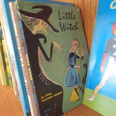 Lot 267: Boxed Lot of 50's and 60's Children's Books.