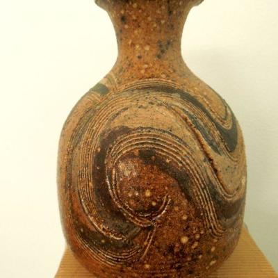 Lot 215: Five Amazing Pieces of Southern Art Studio Pottery
