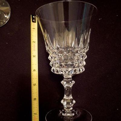 Lot 178: Plastic Dishes and Crystal Galssware
