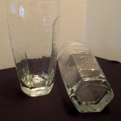 Lot 175: Mixed Lot Beverage and Tabletop Pieces