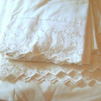 Lot 156: Closet Full of Linens