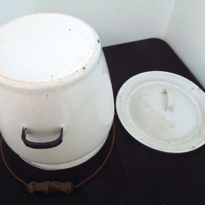 Lot 210: Antique Porcelain Enamel Chamber Pot and Vintage Kneck Ties