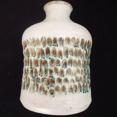 Lot 200: 7 Pieces of Southern and NC Studio Pottery
