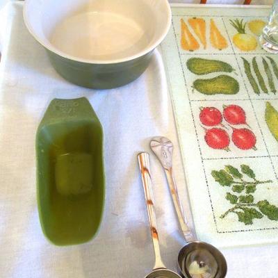 Lot 103: Green and Yellow Kitchen Stuff with Marble Cutting Board