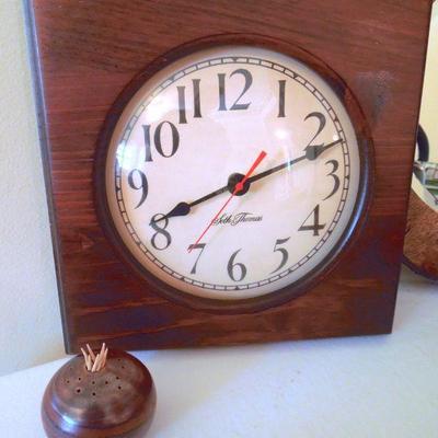 Lot 165: Group of Wood, Clay and Metal Accent Pieces