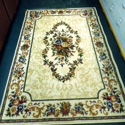 Lot 1: Three Floral Area Rugs Newport Ivory 