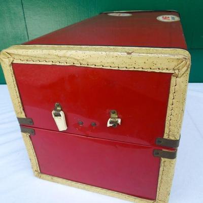 Lot 230: 1960's Metal Doll Case, Doll and Homemade Doll Clothes