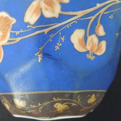 Lot 199: Antique Asian Porcelain: Kimoa, Noritake, Takahashi, Leonabo