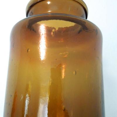 Lot 209: Vintage and Antique Glass 