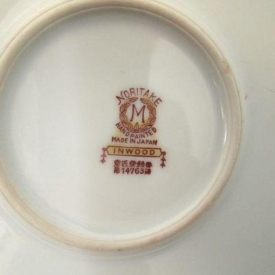 Lot 199: Antique Asian Porcelain: Kimoa, Noritake, Takahashi, Leonabo