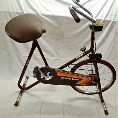 Lot 64: Vintage DP Pacer Deluxe Exercise Bicycle