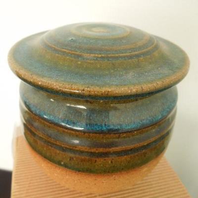 Lot 215: Five Amazing Pieces of Southern Art Studio Pottery