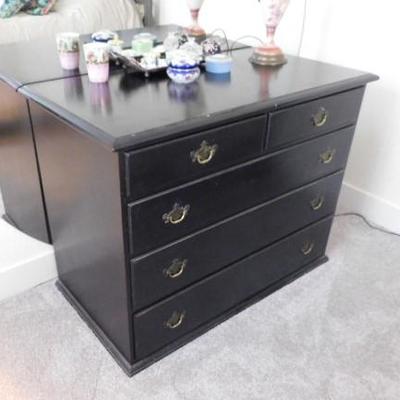Vintage Black Finish Two Over Three Dresser with Accent Mirror 39