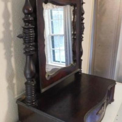 Victorian Mahogany Vanity Swivel Mirror and Chester Drawer 15