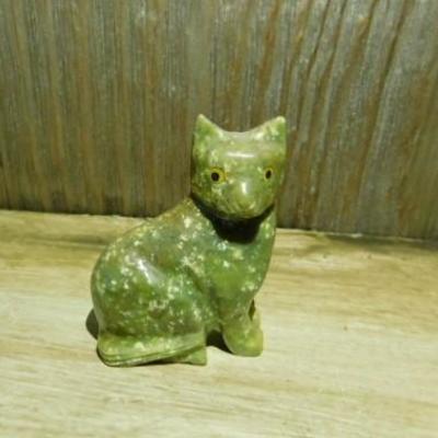 Carved Jadette Cat Figurine 2.5