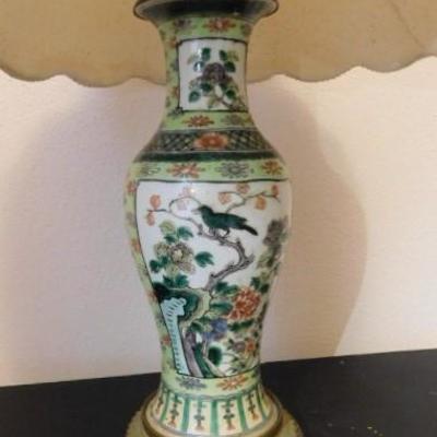 Vintage Cloisonne Porcelain Painted Lamp 25