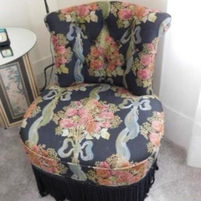 Floral Upholstered Parlor Chair