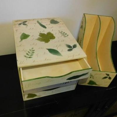 Solid Built Decorative Organizer Set For Paperwork and Publications