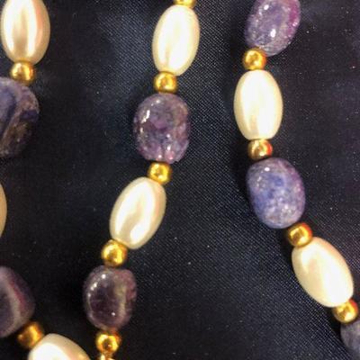 Lot 57 - Stauer - choker and bracelet - purple and pearl stones