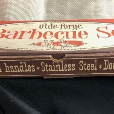 Olde Forge Barbecue Set 