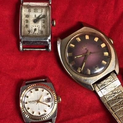 Lot 56 Vintage Men's and Women's Seiko watches