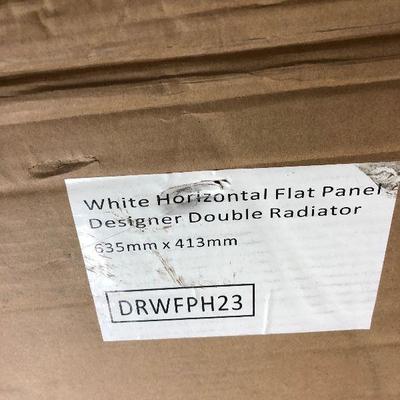 White Horizontal Flat Panel Double Radiator Hot Water System