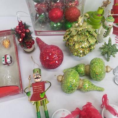 Christmas Tree Ornaments, 60+ Red & Green, etc (qty 67)