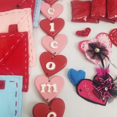 Large Lot Valentine's Day Decorations & Kids Cards