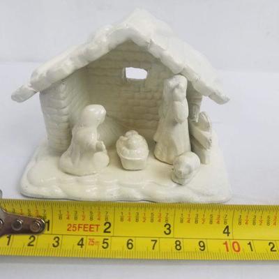 2 Nativity Figurines, Ceramic