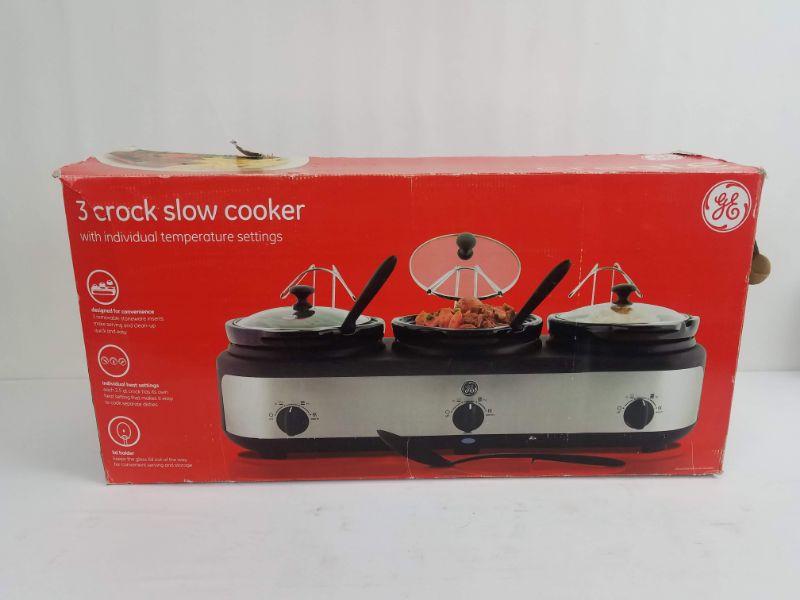 3 Crock Slow Cooker by GE, With Box