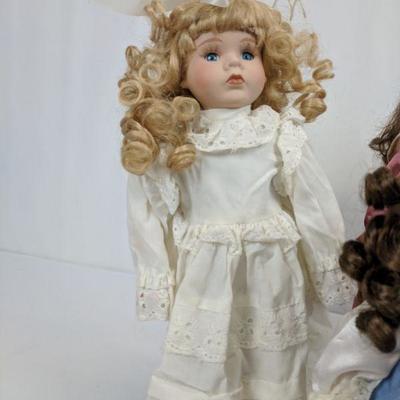 5 Porcelain Doll Lot, Blonde/Brunette/Red Hair, 1 Original Vanessa Collection