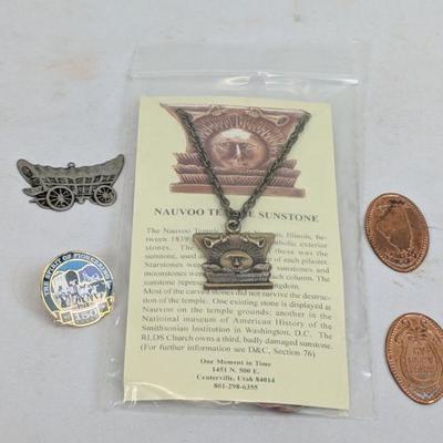 Little Trinkets, Pioneer Pins , Nauvoo Temple Sunstone, 4 Squished Pennies
