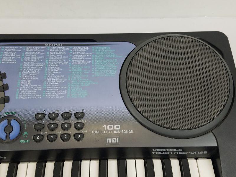 Radio Shack Piano Keyboard Variable Touch Response MD116 Works