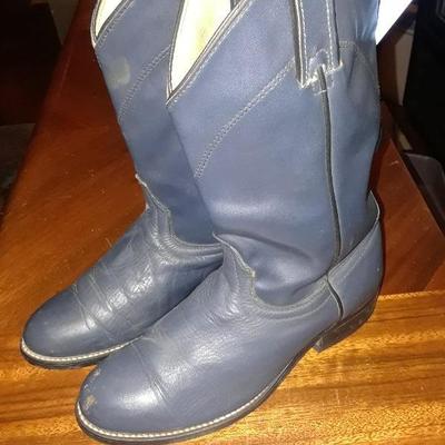 WOMEN'S LAREDO purple size 7.5M LEATHER BOOTS WITH LEATHER SOLES	5