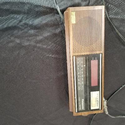 Vintage: Sylvania VHS, NEC TV, Remote & 2 Panasonic clock radios