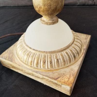 Accent Lamp/Bedside Lamp